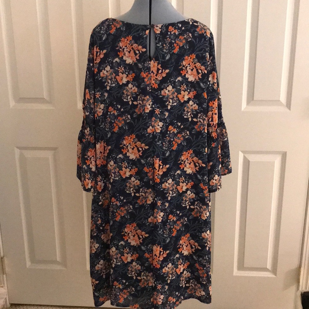 Luxology Spring Navy Blue Dress w/ Coral Pink Flowers Bell Sleeves Plus … - Picture 3 of 16